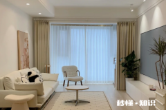 2022年窗帘流行纯色还是拼色 老人为啥说窗帘不用蓝色