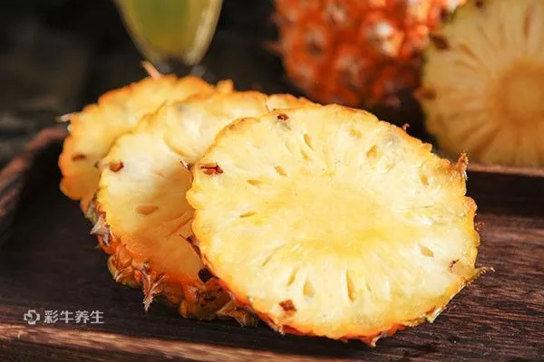 感冒可以吃菠萝吗 菠萝的功效与作用