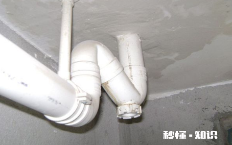 不敲瓷砖做防水靠谱吗 卫生间漏水不砸砖怎么处理及维修方法