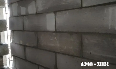 泡沫砖是什么材料做的 泡沫砖可以做外墙的吗