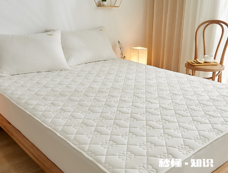 床笠要买厚的还是薄的 床笠是不是越厚越好