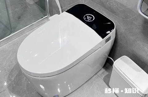 马桶换成蹲坑好换吗 马桶换成蹲坑必须把地面抬高吗