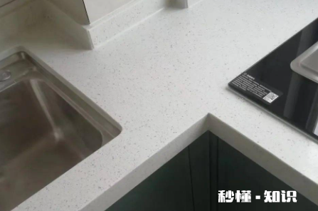 石英台面污渍怎么处理 石英台面被染色了怎么办