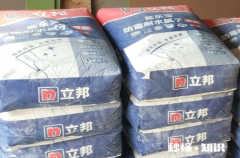 腻子粉加洗衣粉还是加洗洁精 腻子粉加洗衣粉危害大吗