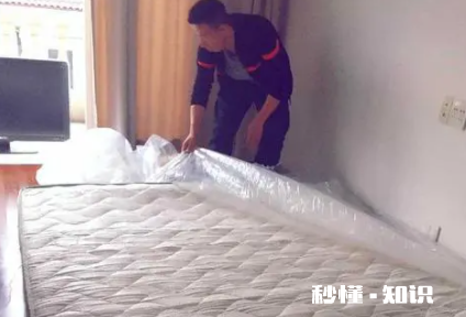 厚被子可以当床垫吗 没有床垫怎么睡