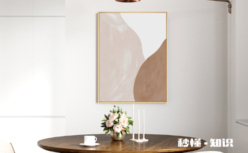 挂画离房顶高度有什么讲究 家里的哪些地方适合挂画