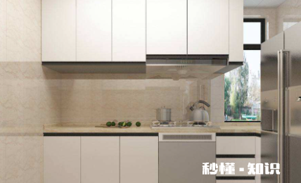 厨房橱柜门关不严如何处理 橱柜门一关哐当响怎么才能没有声音