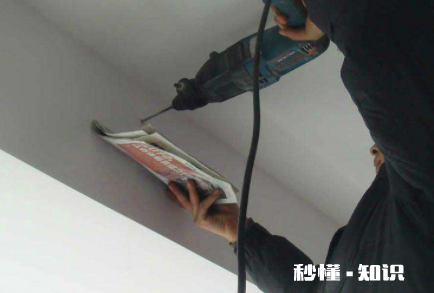 墙壁怎么手动打孔 什么东西可以代替电钻打孔