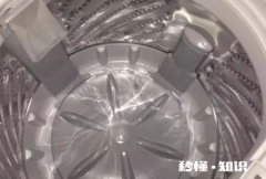 洗衣机里面的脏东西怎样清理 洗衣机的脏东西排不出去怎么办