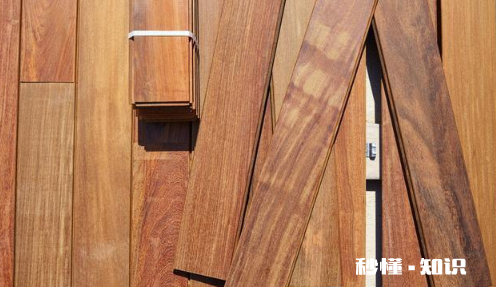 木地板烧黑了好大一块怎么处理 木质地板烧黑一块如何复原