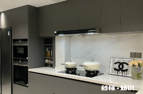 不小心选了肤感膜在橱柜 肤感膜橱柜门油渍擦不掉怎么办