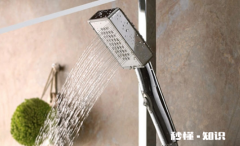 淋浴喷头需要定期更换吗 淋浴喷头怎么清洗才能水量大