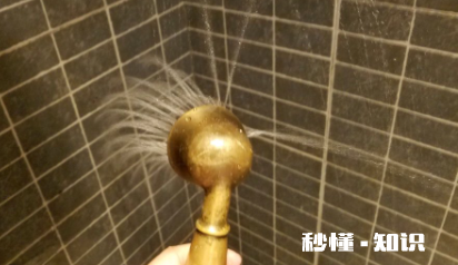 花洒关了为什么会滴一些水 花洒关了还滴水解决小妙招