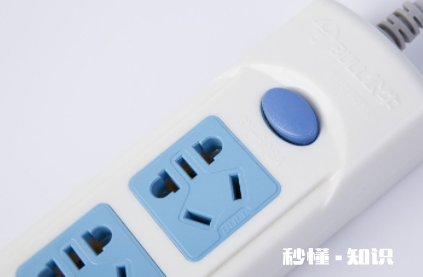 插座里面的灰怎么处理 插座里有灰可以用吗