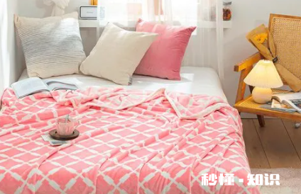 珊瑚绒床单可以用洗衣机洗吗 新买的珊瑚绒床单要洗吗