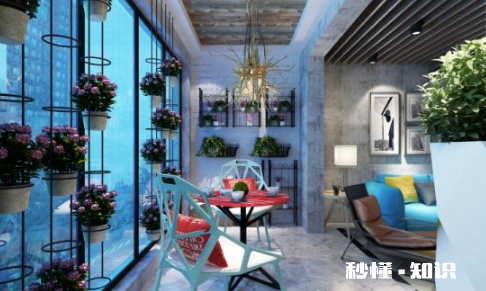 四楼封阳台要装防盗窗吗 4楼封阳台大概封什么样的