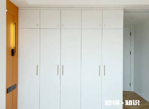 木工打衣柜是现场切割吗 木工打衣柜是固定在墙上吗