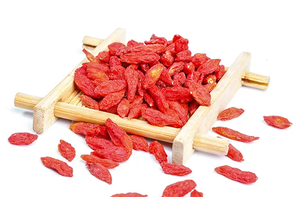 枸杞桑葚泡水喝的禁忌 枸杞桑葚泡水喝的注意事项