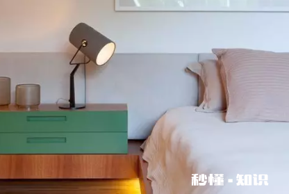 床头灯光什么颜色好 床头灯什么颜色有助于睡眠