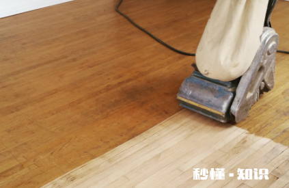 木地板老旧如何翻新 地板什么时候要翻新