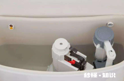 抽水马桶冲水无漩涡没劲咋办 马桶冲水为什么有漩涡