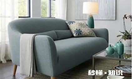 沙发海绵坐久了塌陷下了怎么办 沙发压的时间长了海绵怎样恢复