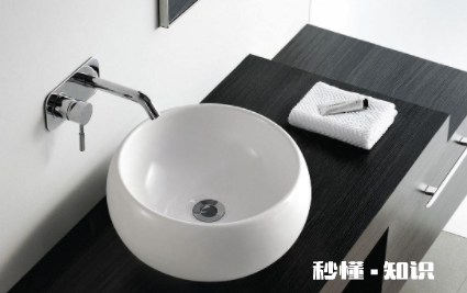 白瓷洗脸盆污垢用什么洗 白色陶瓷洗脸盆发黄怎么办