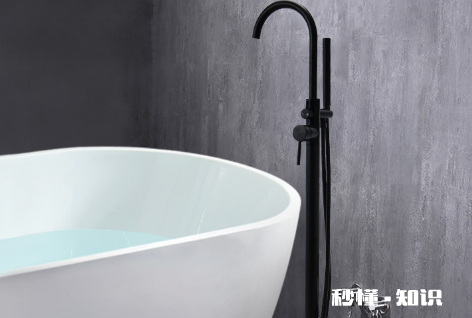 身高1米6买多长的浴缸 浴缸买大的好还是小的好