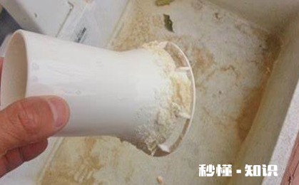 又厚又硬的水垢怎样去除 水垢多代表水硬吗