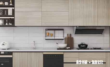 橱柜后面有瓷砖还需要背板吗 橱柜后面有背板好还是没有背板好