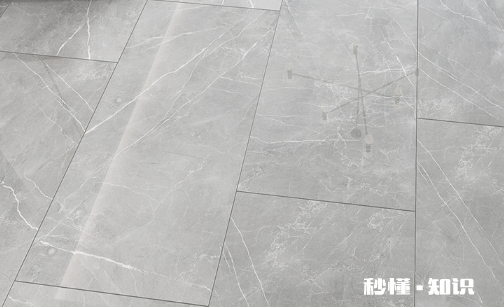 瓷砖颜色变深是不是进水了 瓷砖颜色太深怎么变淡