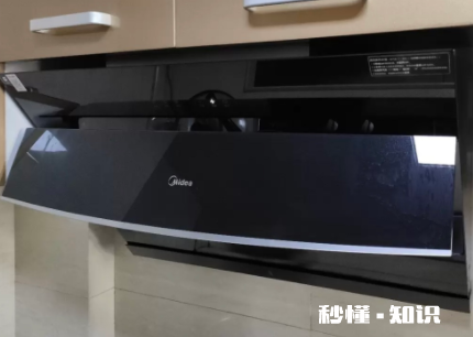 油烟机要开盖使用吗 油烟机上的盖板怎样打开