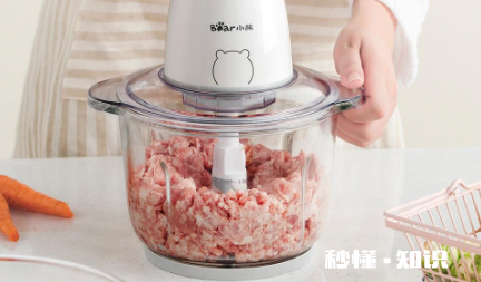 绞肉机怎么组装 绞肉机怎样绞肉