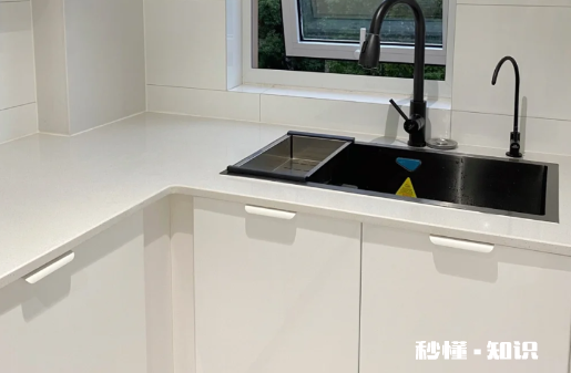 厨房石英石台面贴膜有没有必要贴 厨房石英石台面一般多厚