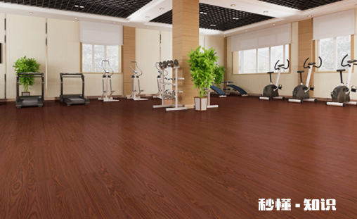 木地板可以铺地板革吗 地板革有甲醛怎么去除小技巧