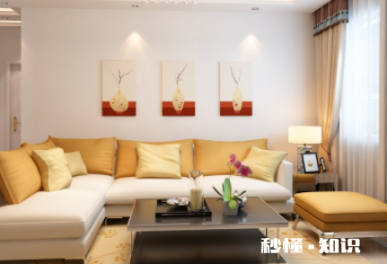 客厅挂画距离天花板多高合适 客厅挂画的高度沙发靠背以上多高