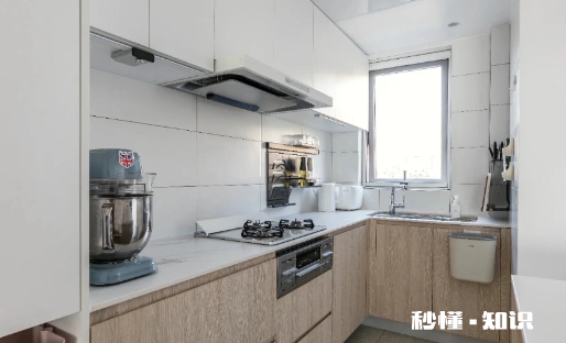 内墙砖缝隙发黑怎么办 内墙砖如何维护保养