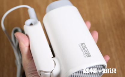 电吹风不热了怎么修 吹风机热风风力小是什么原因