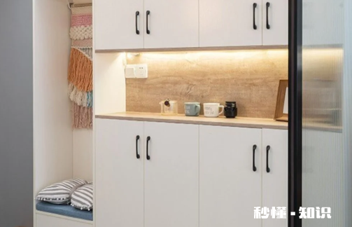 鞋柜可以放在阳台上吗 鞋柜放在家里什么位置好