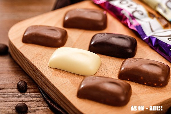 牛奶不能和什么东西一起吃 牛奶和什么相克