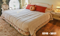 床笠能当床单用吗 用了床笠是不是就可以不用床单了