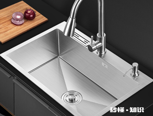 厨房水槽边用什么密封条 厨房水槽边缝渗水怎么处理