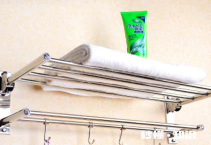 卫浴挂件怎么选 卫浴铝合金好还是不锈钢好