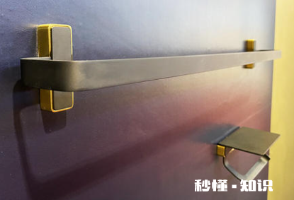 卫浴挂件怎么选 卫浴铝合金好还是不锈钢好