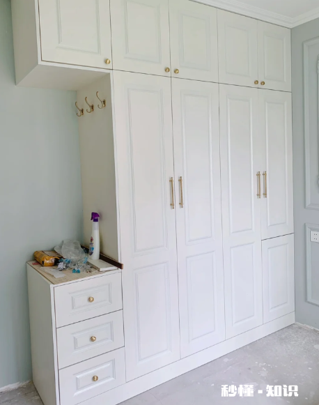 木工打衣柜需要哪些五金 木工打一个衣柜多少钱