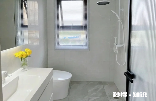 卫生间装修回填可以用什么材料 卫生间装修回填好还是架空好