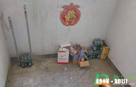 楼道里面堆放杂物怎么处理 怎样惩治楼道乱放东西的邻居