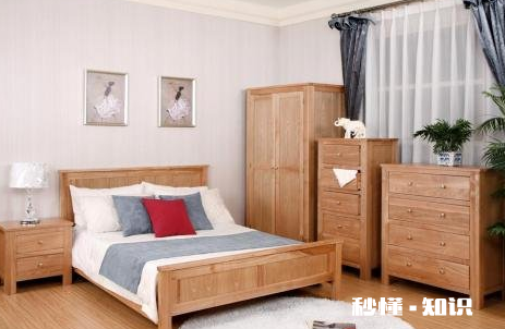 湿布擦家具甲醛挥发更快吗 实木家具可以用湿抹布擦吗