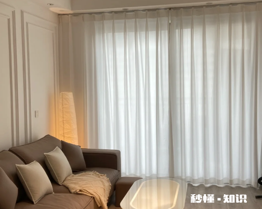 客厅不装窗帘只装纱好看吗 客厅不装窗帘会影响美观么