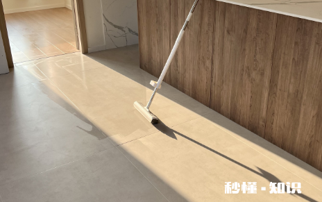 瓷砖拉毛用什么材料 瓷砖下面漏水怎么办